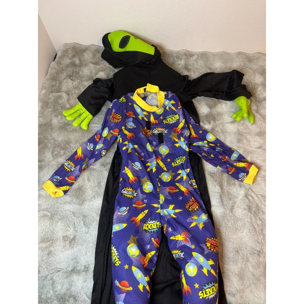 Spirit Halloween Close Encounter Alien Abduction Costume Child One Size- 0631